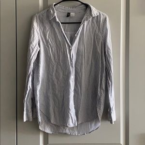 Divided H&M Button Down